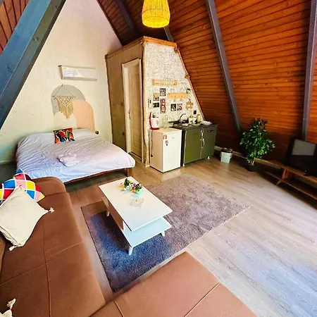 Estebe Bungalov